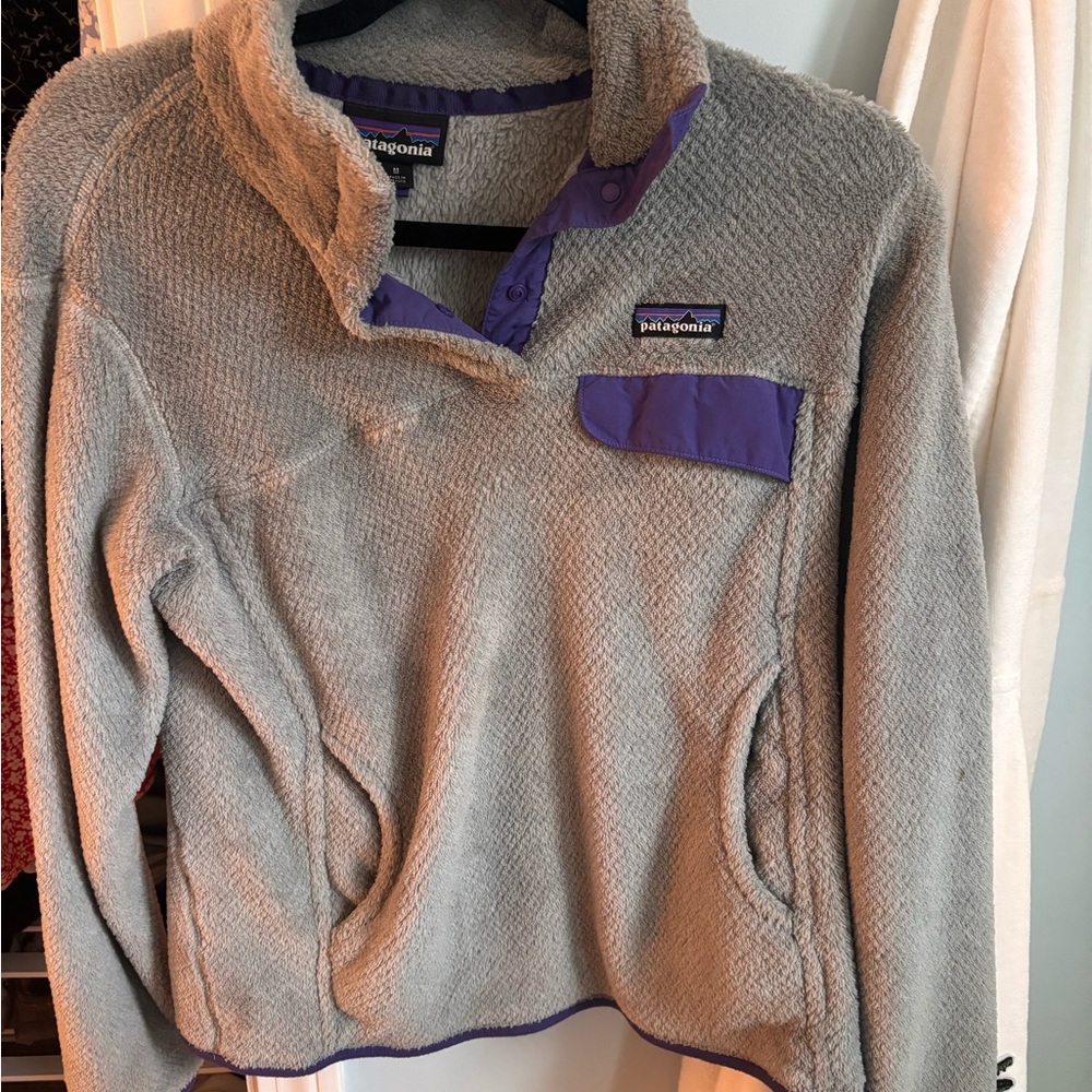 Patagonia Gray Fleece with Purple Trim